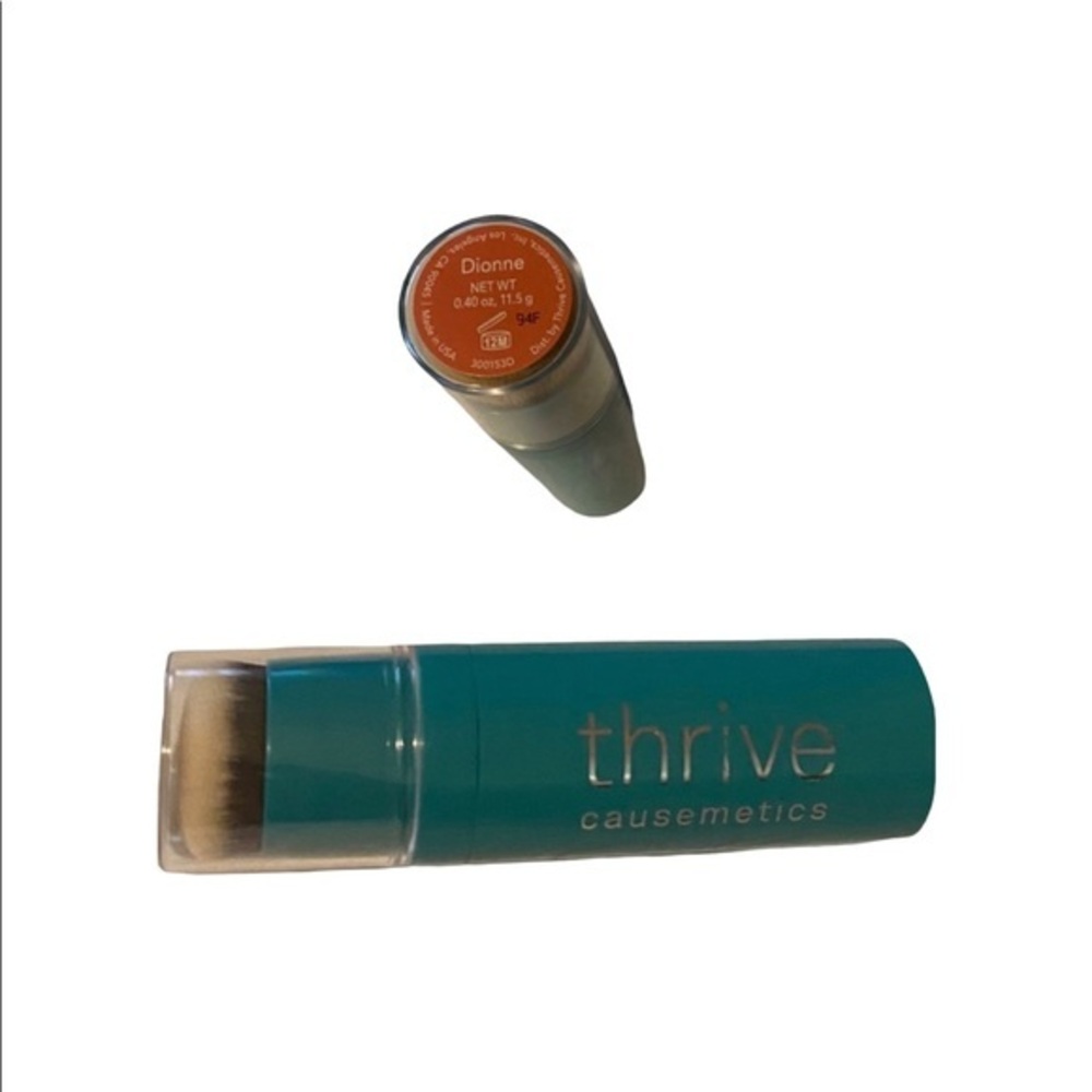 DIONNE -THRIVE Causemetic Triple Threat Color Stick NWOB (1)